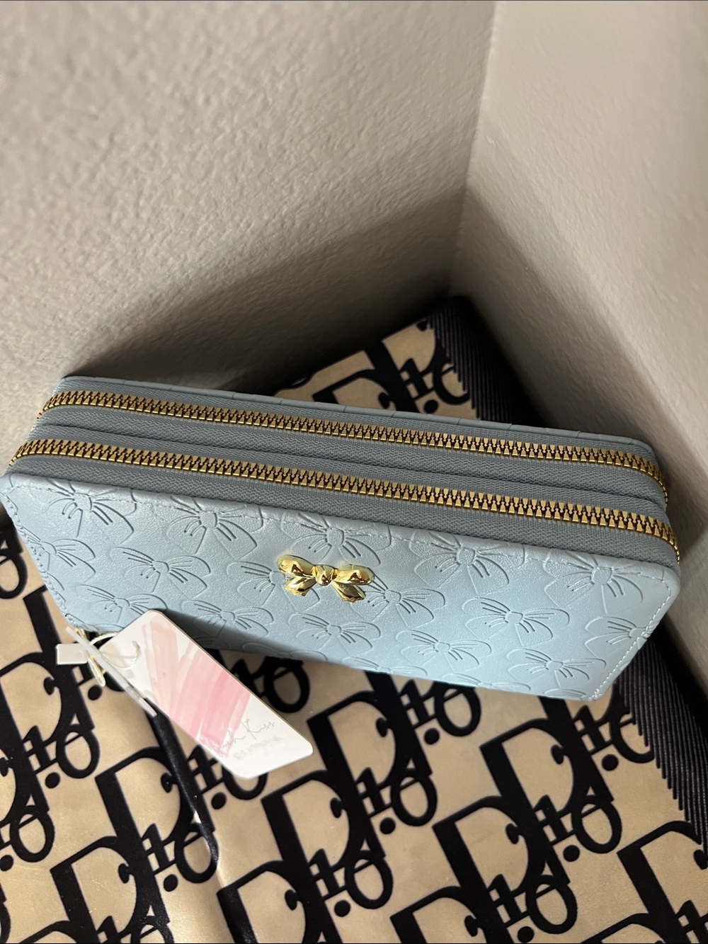 Wallet - Picture 2 of 3